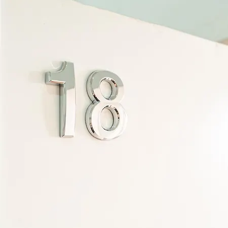 Διαμέρισμα Decumano 18 *